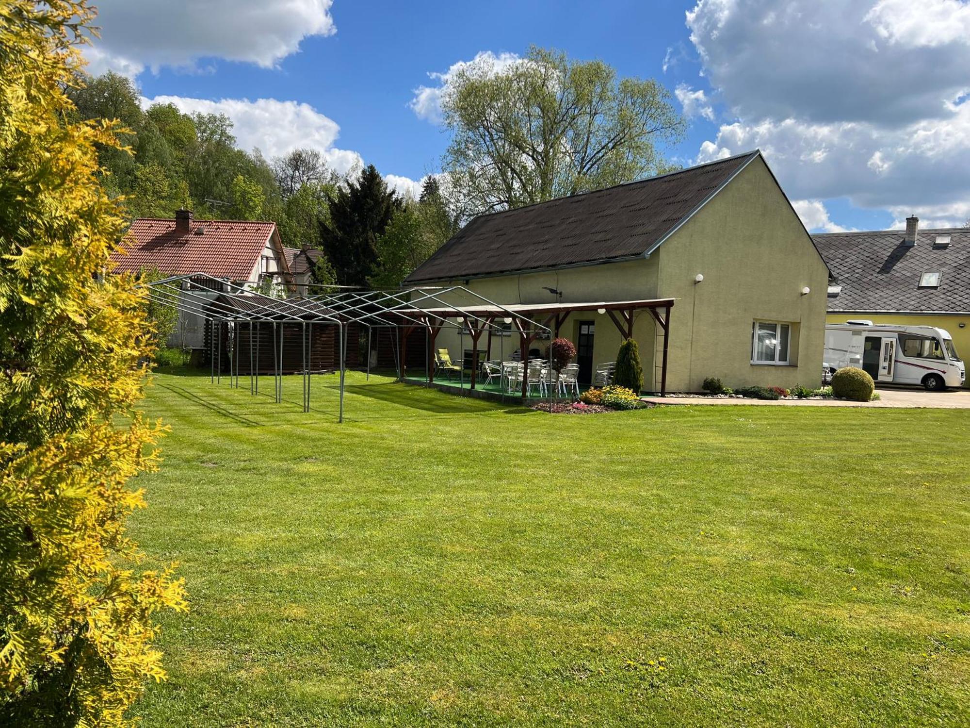Penzion V Podzamci Moravska Trebova Exterior photo